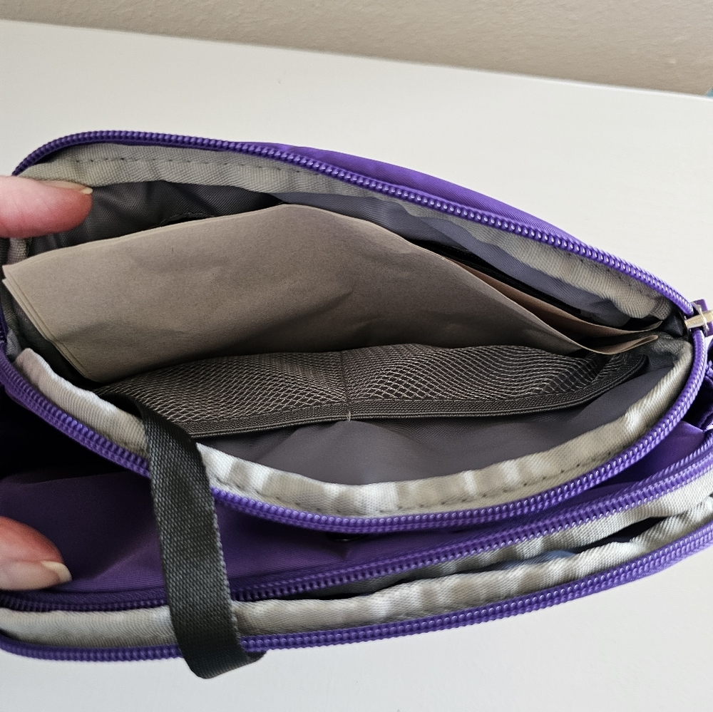 Ihkwip ZigZag crossbody purse - Picture 11 of 14